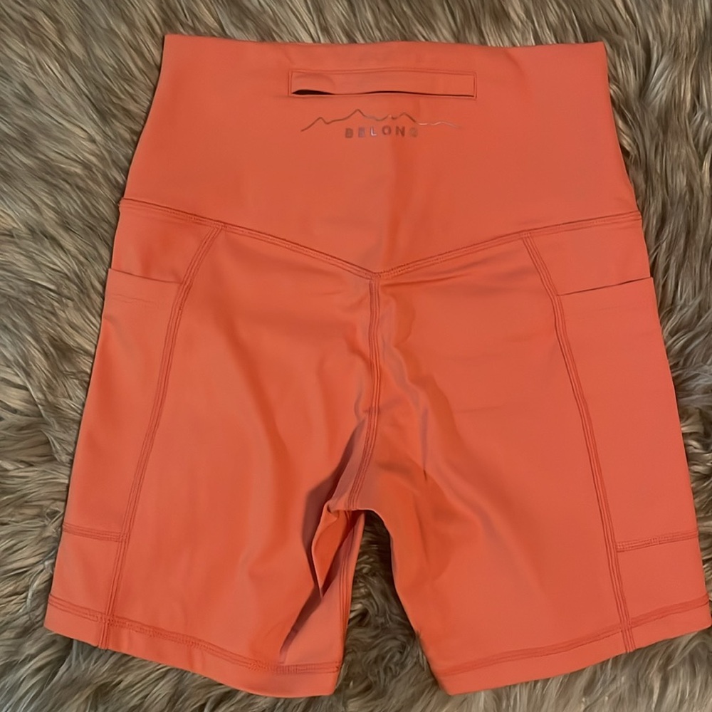 Women's High-Waisted Trailhead Shorts - Coral - Picture 2 of 10